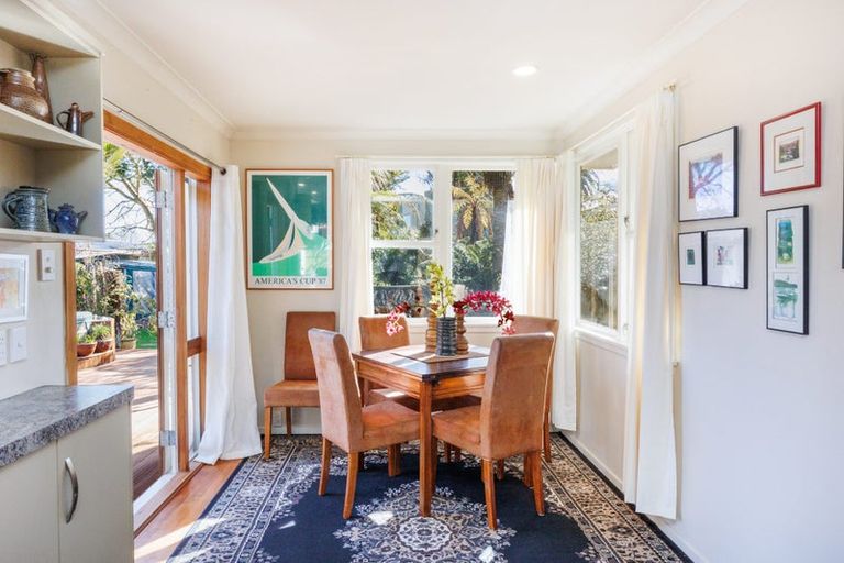 Photo of property in 7 Erin Street, Hokowhitu, Palmerston North, 4410