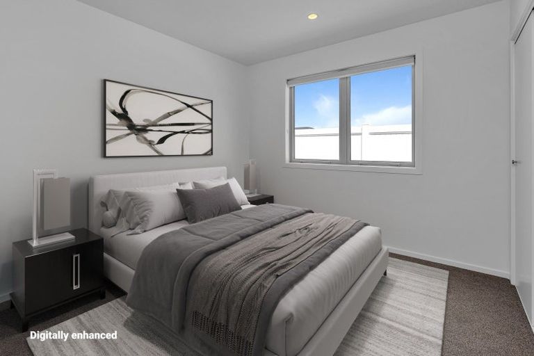 Photo of property in 111 Kaurinui Crescent, One Tree Point, 0118