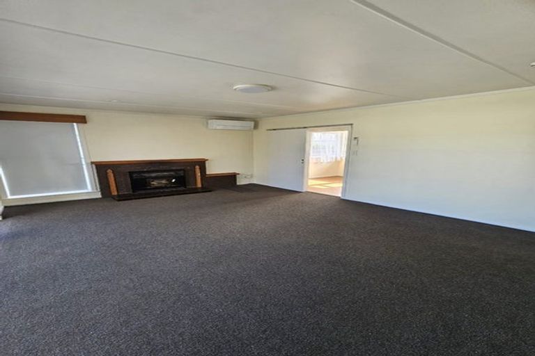 Photo of property in 11 Cricket Place, Melville, Hamilton, 3206