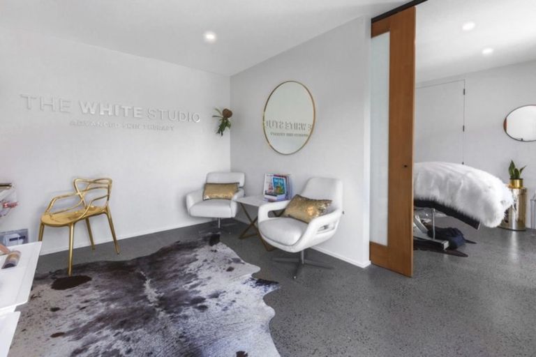 Photo of property in 30 Sea Vista Drive, Pukerua Bay, 5026