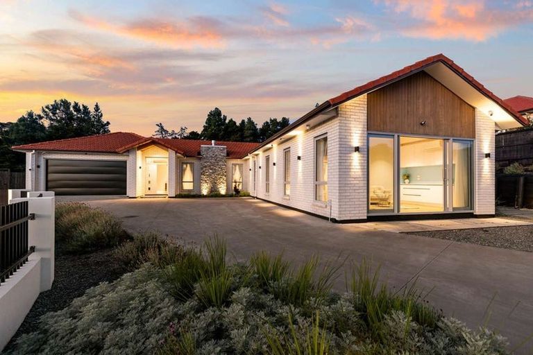 Photo of property in 27 Tau Drive, Flat Bush, Auckland, 2019
