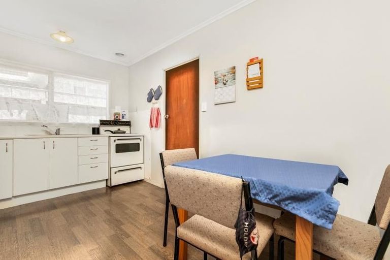 Photo of property in 1/6 Jutland Road, Hauraki, Auckland, 0622