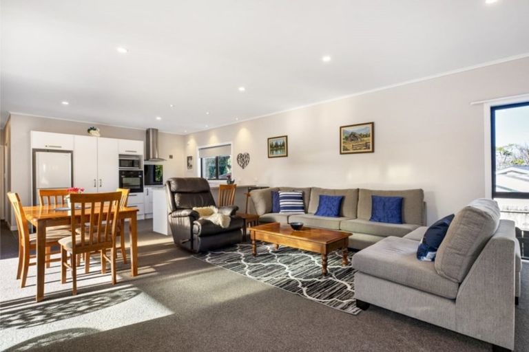 Photo of property in 55 Howe Street, Howick, Auckland, 2014