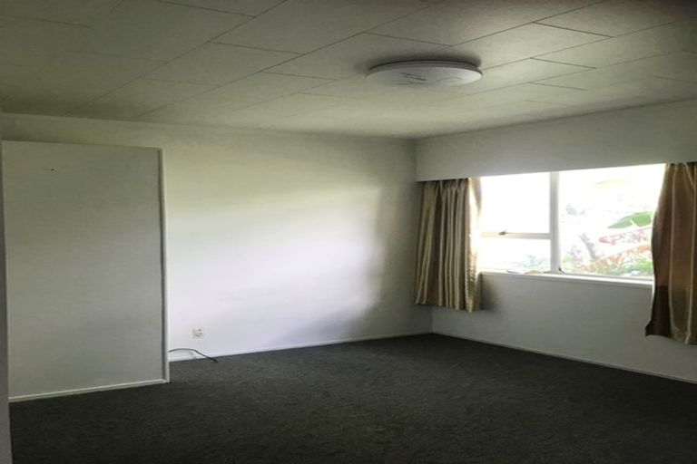 Photo of property in 30 Killarney Avenue, Torbay, Auckland, 0630