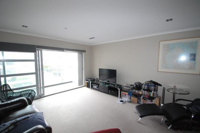 Photo of property in Bellagio Apartments, 5e/39 Taranaki Street, Te Aro, Wellington, 6011