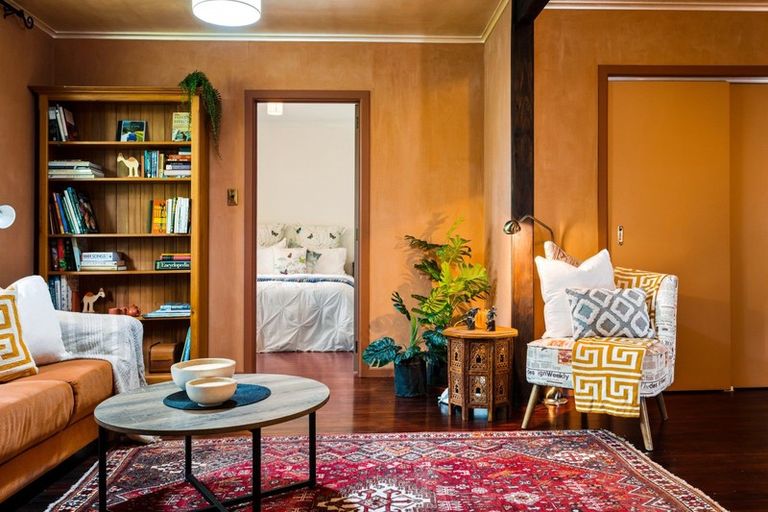 Photo of property in 31 Outlook Road, Greenhithe, Auckland, 0632