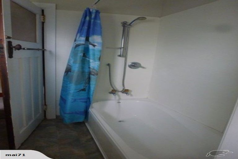 Photo of property in 26 Manson Street, Terrace End, Palmerston North, 4410