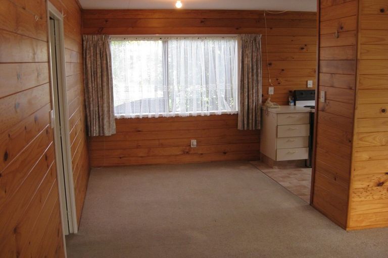 Photo of property in 35a Broderick Road, Johnsonville, Wellington, 6037