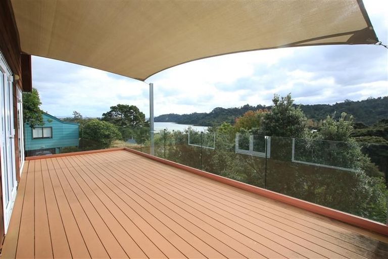 Photo of property in 55 Pemberton Avenue, Bayview, Auckland, 0629