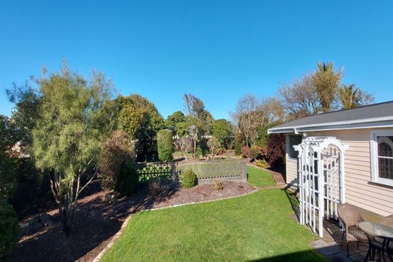 Photo of property in 51 Celia Street, Stratford, 4332