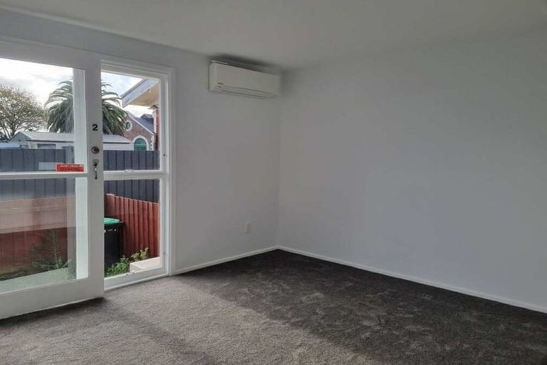 Photo of property in 2/98 Mathesons Road, Phillipstown, Christchurch, 8011