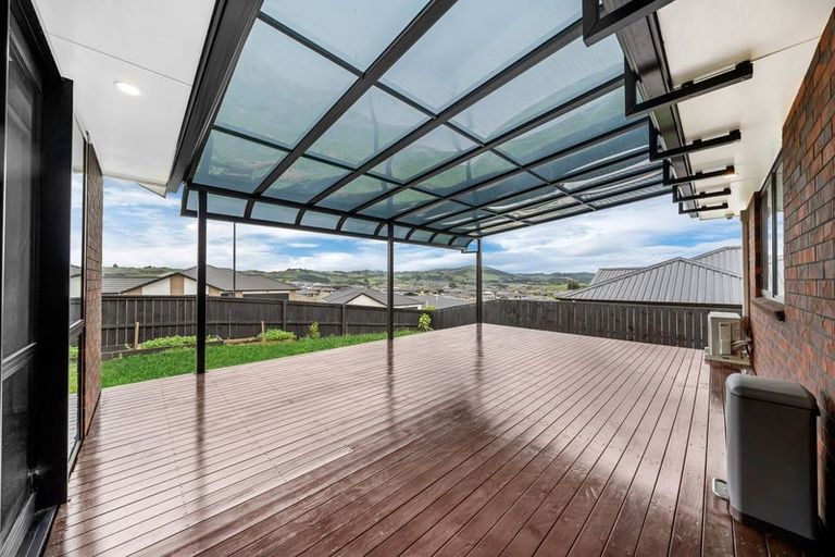 Photo of property in 2 Viv Green Place, Pokeno, 2402