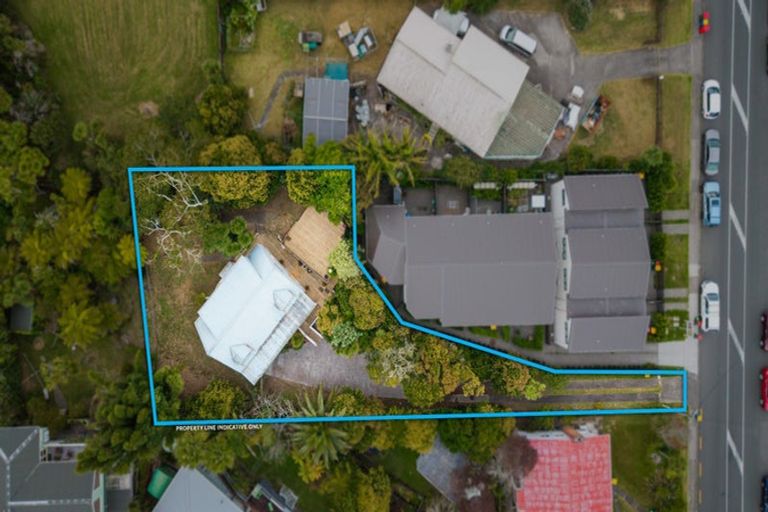 Photo of property in 52a Rua Road, Glen Eden, Auckland, 0602