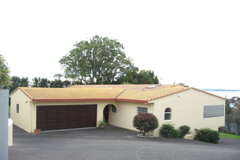 Photo of property in 128 Macleans Road, Bucklands Beach, Auckland, 2014