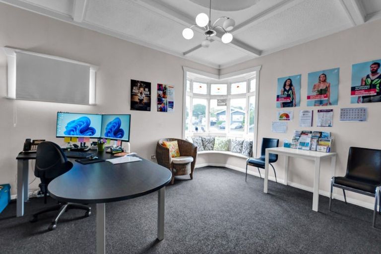 Photo of property in 21 Northgate, Strandon, New Plymouth, 4312