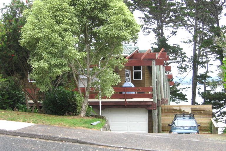 Photo of property in 46 Rosecamp Road, Beach Haven, Auckland, 0626