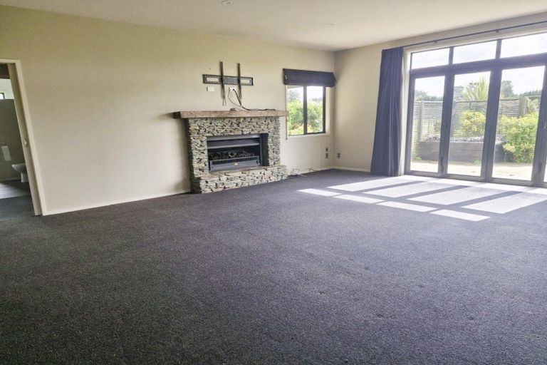 Photo of property in 53 Steel Road, West Plains, Invercargill, 9874