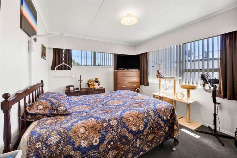 Photo of property in 1 Antonia Place, Bell Block, New Plymouth, 4312