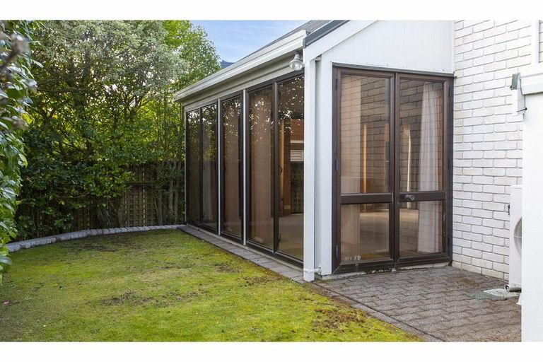 Photo of property in 20 Kurupae Road, Hilltop, Taupo, 3330