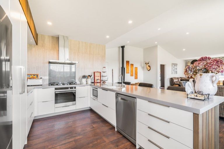 Photo of property in 1 Turnbull Crescent, Wanaka, 9305