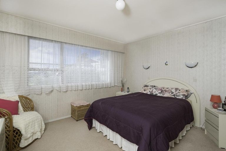 Photo of property in 7/9 Evans Road, Glen Eden, Auckland, 0602