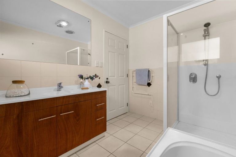 Photo of property in 53 Rotokawa Street, Taupo, 3330