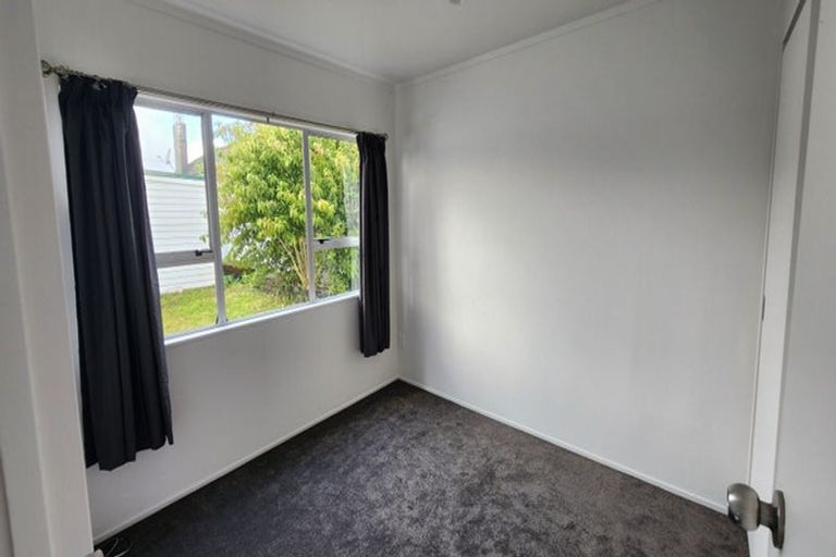 Photo of property in 14 Lincoln Road, Manurewa East, Auckland, 2102