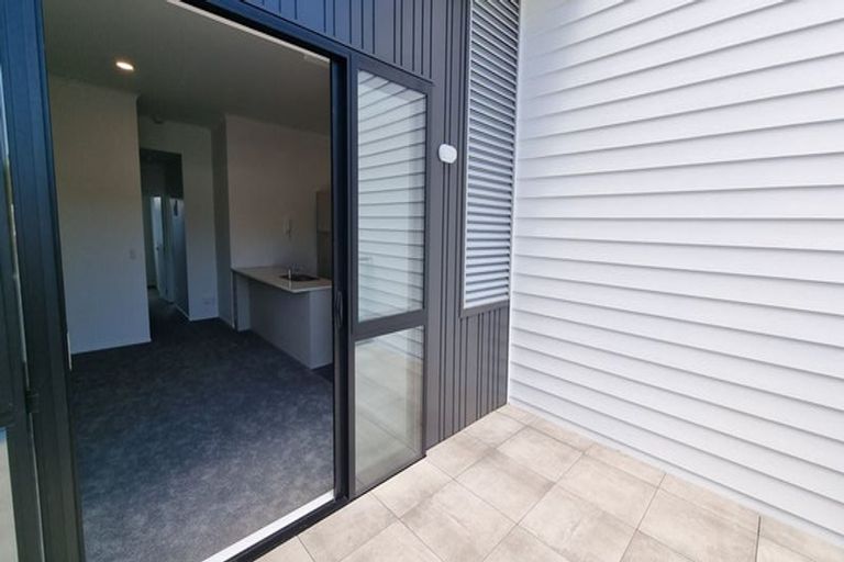 Photo of property in 23/11 Carlos Drive, Flat Bush, Auckland, 2016