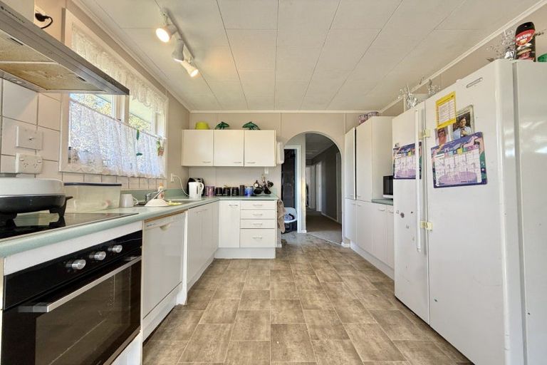 Photo of property in 98 Arawa Crescent, Tokoroa, 3420