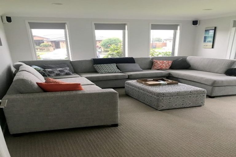 Photo of property in 35 Teal Place, Pyes Pa, Tauranga, 3112