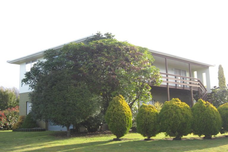 Photo of property in 22 Parehopu Street, Kuratau, Turangi, 3381