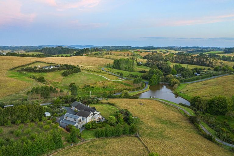 Photo of property in 136a Monarch-downs Way, Warkworth, 0982