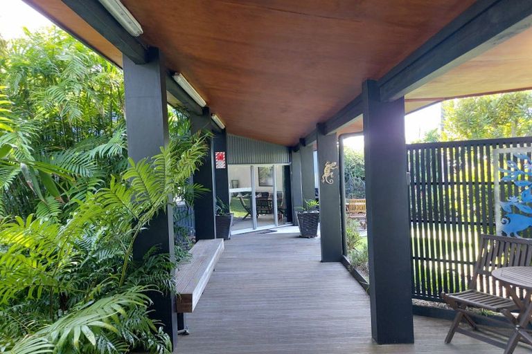 Photo of property in 118 Brook Place, Whangamata, 3620