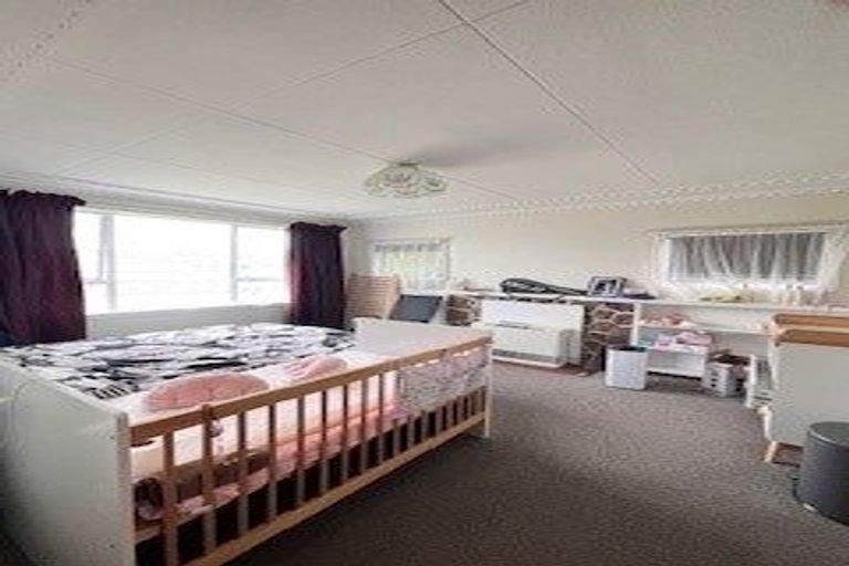 Photo of property in 22 Constitution Avenue, Milton, 9220