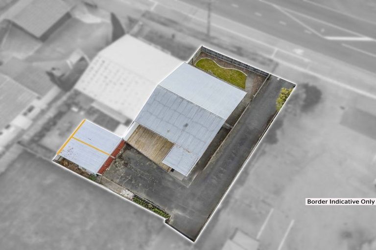 Photo of property in 1/17 Marshland Road, Shirley, Christchurch, 8061