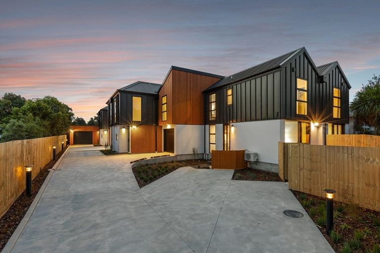 Photo of property in 2/31 Cleveland Street, Edgeware, Christchurch, 8013