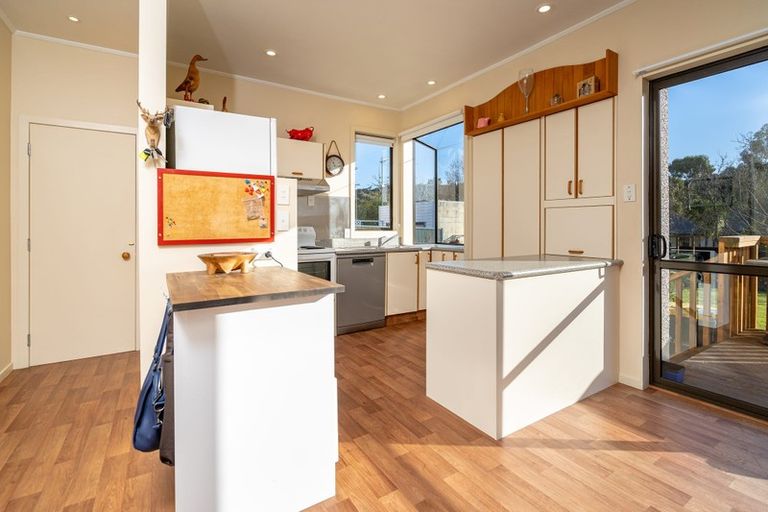 Photo of property in 27 Martin Road, Fairfield, Dunedin, 9018