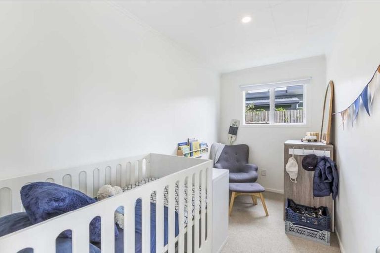 Photo of property in 122a The Circle, Manly, Whangaparaoa, 0930