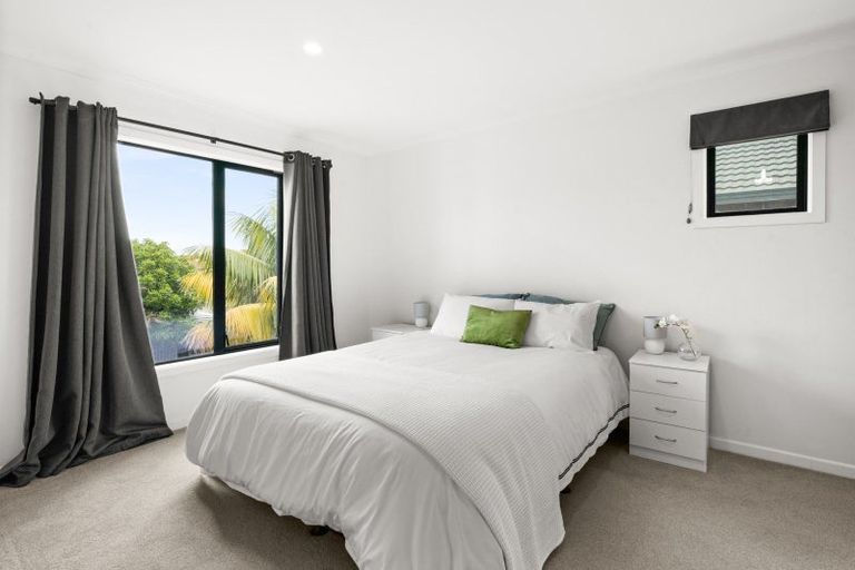 Photo of property in 31c The Esplanade, Westshore, Napier, 4110