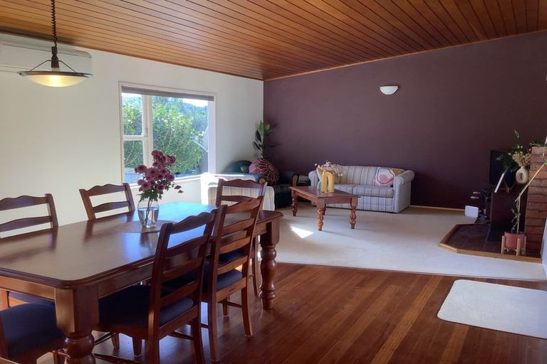 Photo of property in 184 Park Road, Belmont, Lower Hutt, 5010