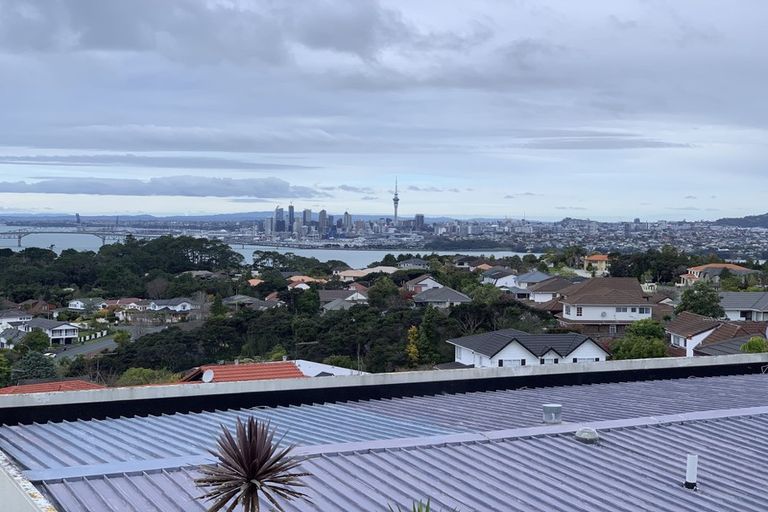 Photo of property in 56 Onetaunga Road, Chatswood, Auckland, 0626