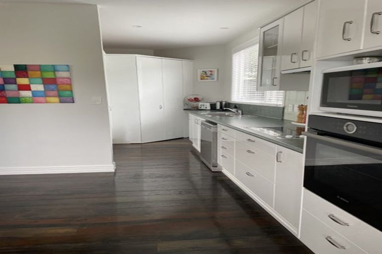 Photo of property in 16 Bruce Avenue, Brooklyn, Wellington, 6021