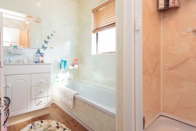 Photo of property in 9 Montgomery Crescent, Putaruru, 3411