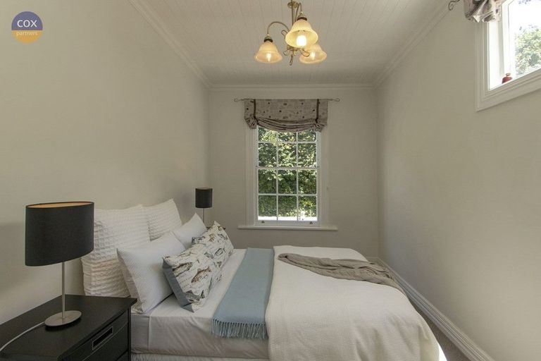 Photo of property in 21 Milton Road, Bluff Hill, Napier, 4110