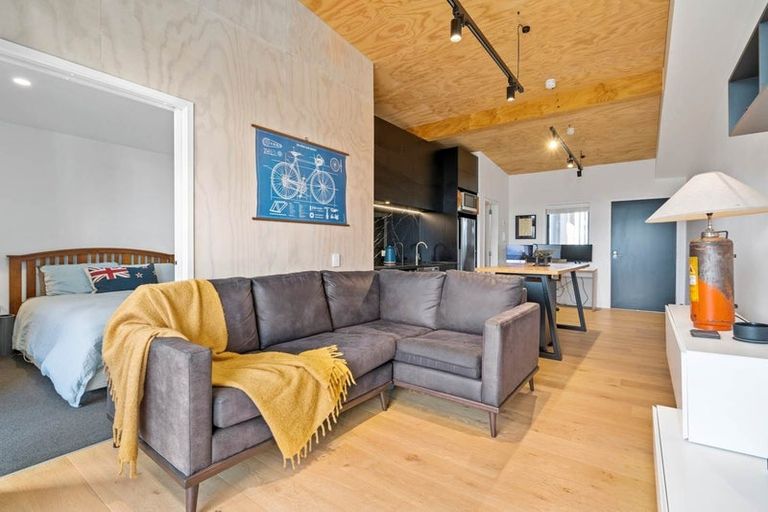 Photo of property in 11/167 Hobsonville Point Road, Hobsonville, Auckland, 0616