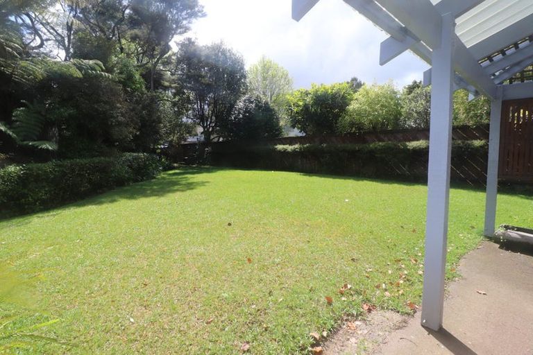 Photo of property in 25 Gladys Avenue, Glenfield, Auckland, 0629