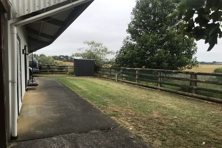 Photo of property in 222 Helvetia Road, Pukekohe, 2676