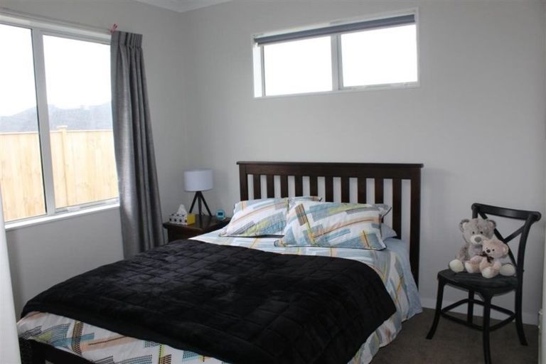 Photo of property in 14 Paso Fino Crescent, Karaka, Papakura, 2113