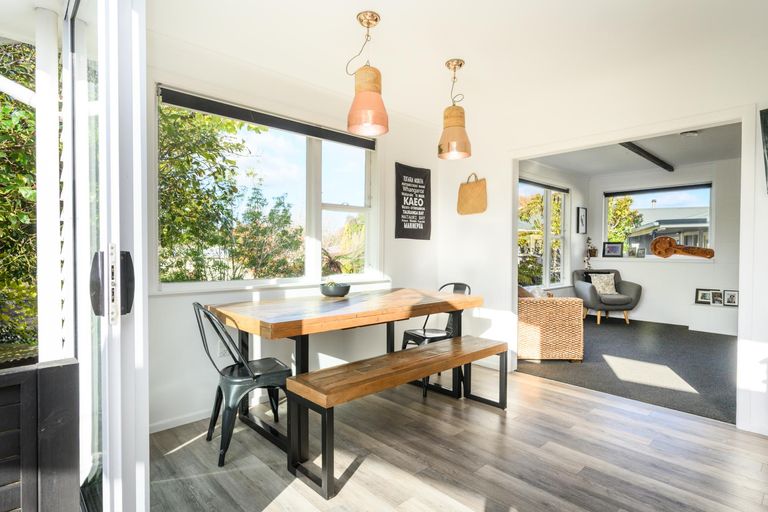 Photo of property in 11 Juliana Place, Awapuni, Palmerston North, 4412