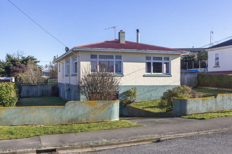 Photo of property in 32 Lune Street, South Hill, Oamaru, 9400